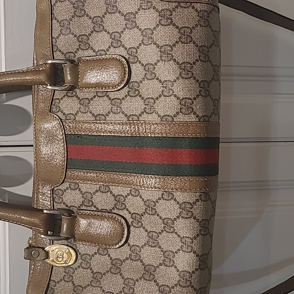 GUCCI SHERRY LINE VINTAGE HANDBAG WITH STRAP - Picture 3 of 16
